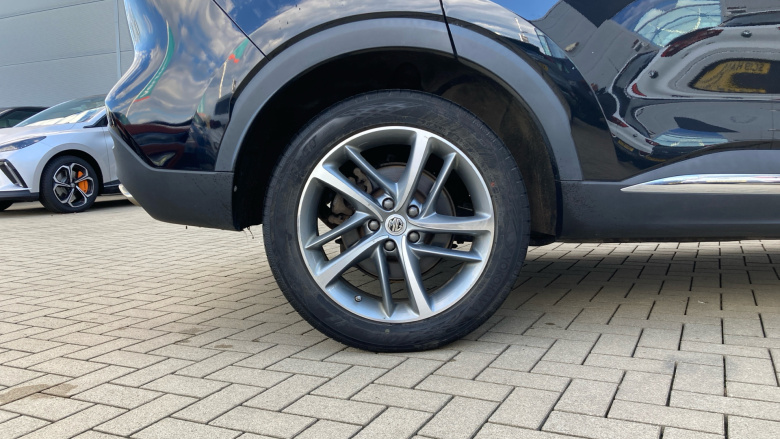 MG Hs 1.5 T-GDI Exclusive 5dr DCT Petrol Hatchback